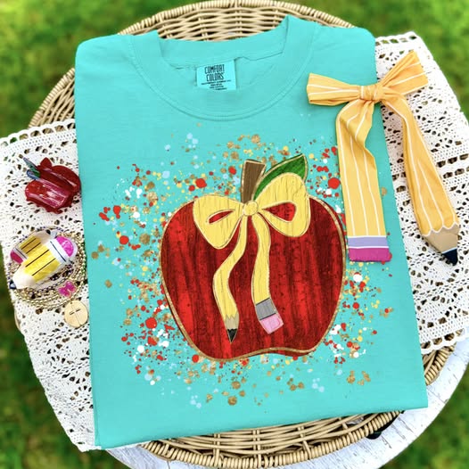 Paint Splatter Apple with Bow (Closes 6/13)