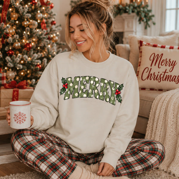 Merry Holly - Green or Red (Closes 10/10)